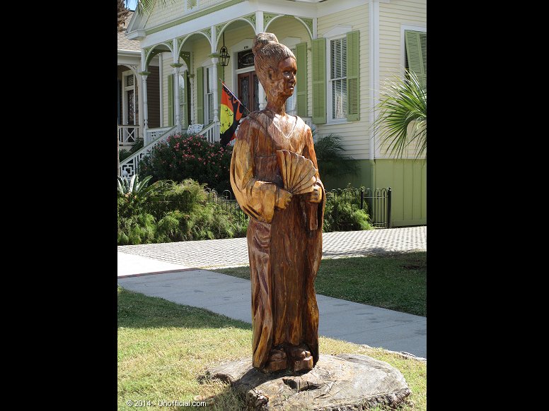 Hurricane Ike Tree Trunk Yard Art in Galveston, Texas