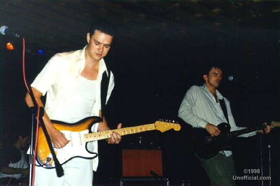 Tyrone Vaughan and Dan Dyer of Breedlove at Dessau Music Hall, Pflugerville, Texas